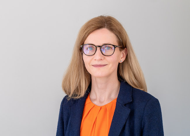 Dr. Anja Bremm