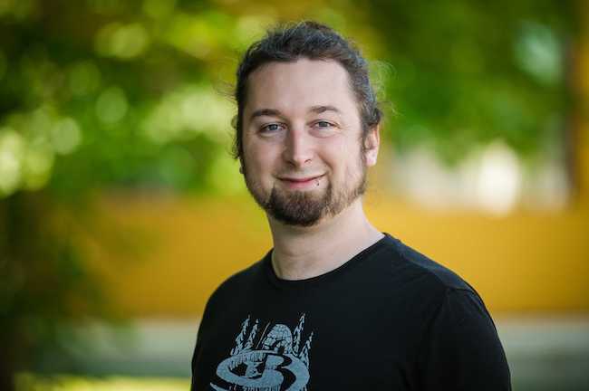 Dr. Nikita Verheyden