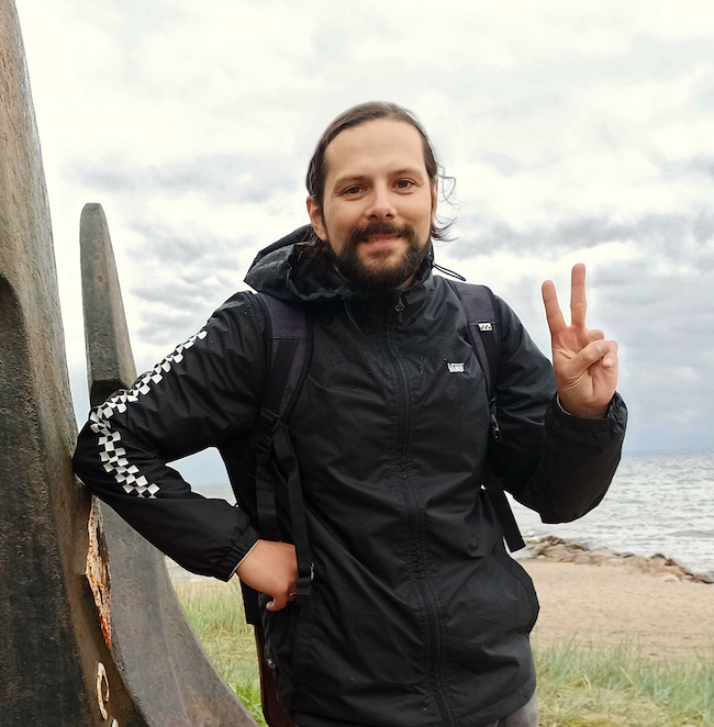 Dr. Tony Fröhlich