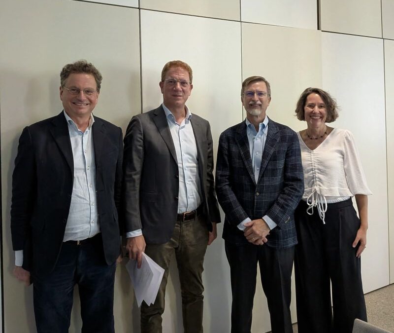Prof. Craig Crews Visits TUM for CRC/TRR 387 Lecture Series